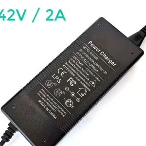 Cargador de baterias litio Ion 36 Volts, 10S, 2A